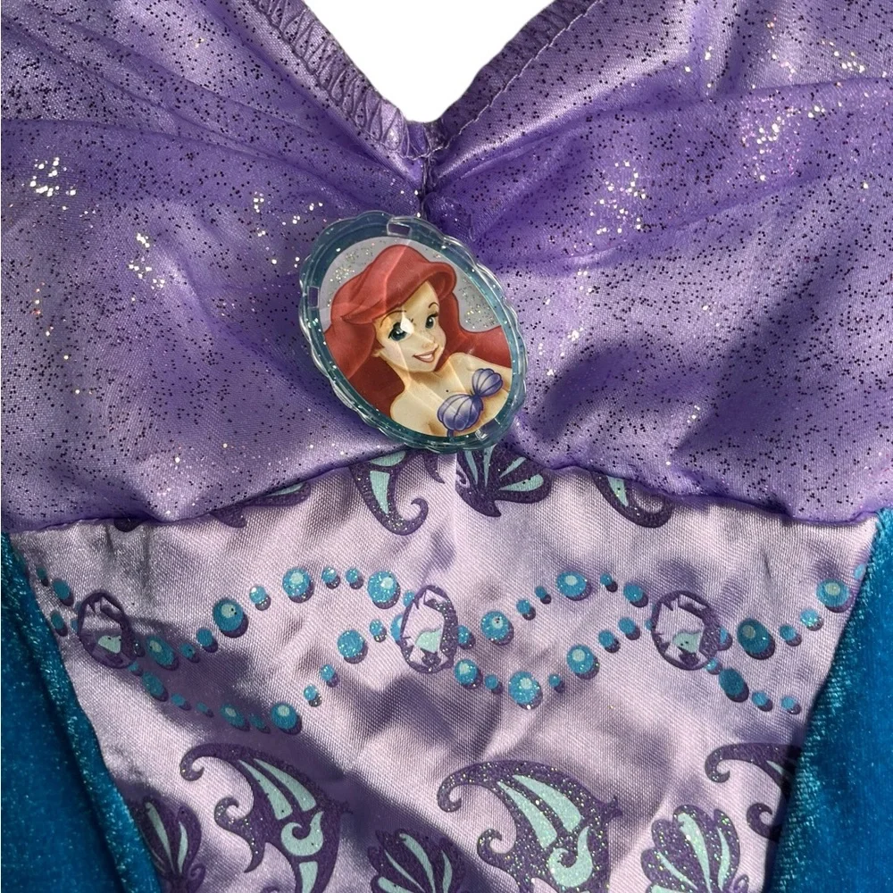 Disney little mermaid girls Halloween costume size medium 7-8